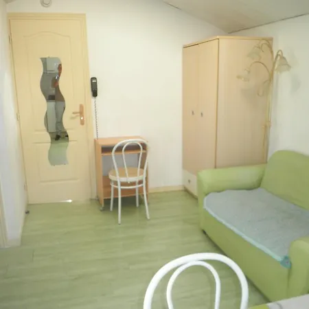 Apartment Elios *